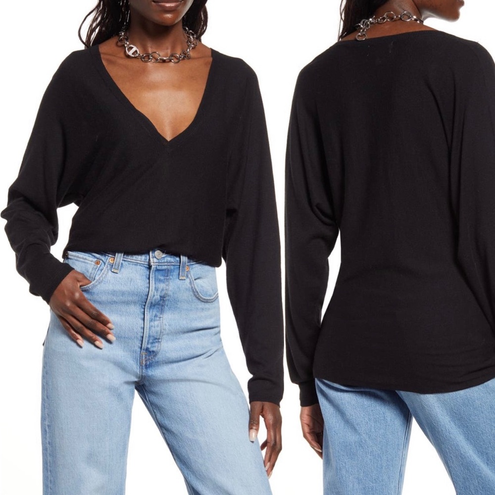 🌺Open Edit Semisheer V-Neck Dolman
Sleeve Sweater🌸🌺